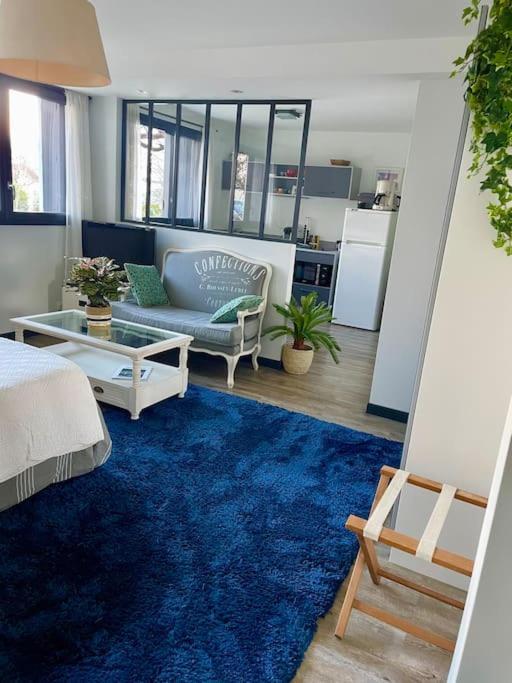 Appartement Independant 30 M² A 500M Du Lac, 2 Velos Et Parking Fournis Sévrier Dış mekan fotoğraf