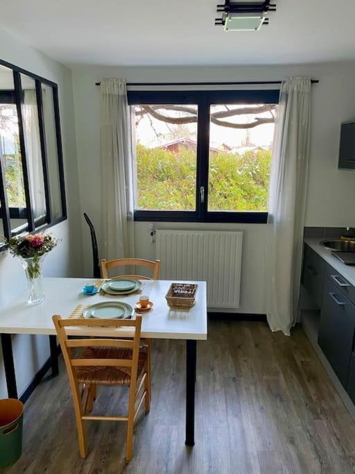 Appartement Independant 30 M² A 500M Du Lac, 2 Velos Et Parking Fournis Sévrier Dış mekan fotoğraf